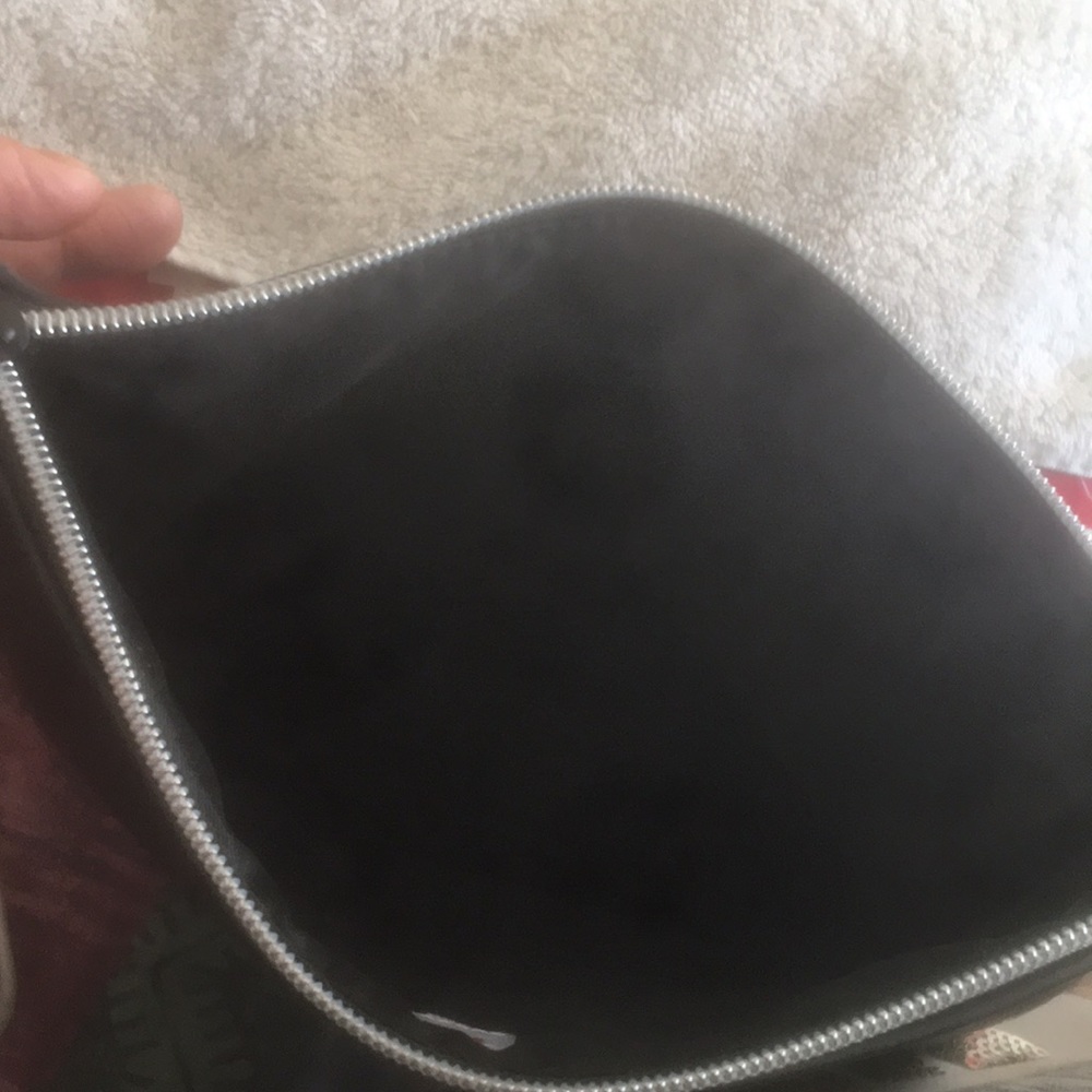 🔥NWOT🔥Zip Top Toiletry/Makeup Bag  ❤️New - Picture 7 of 7